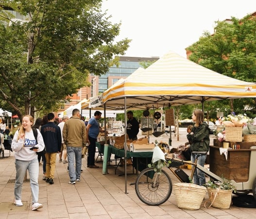 Urban Market at Union Station 2